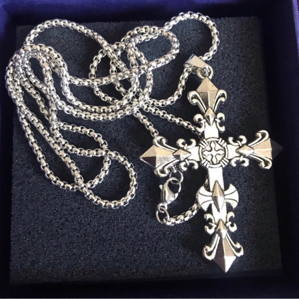 Silver Fleur-de-Lis Cross Pendant Necklace